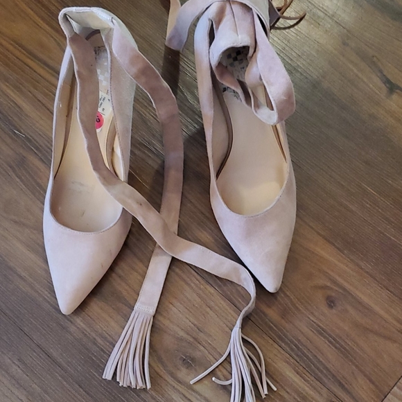 BEAUTIFUL PINK SUEDE Vince Camuto "Nalani" 9.5 - Picture 7 of 10